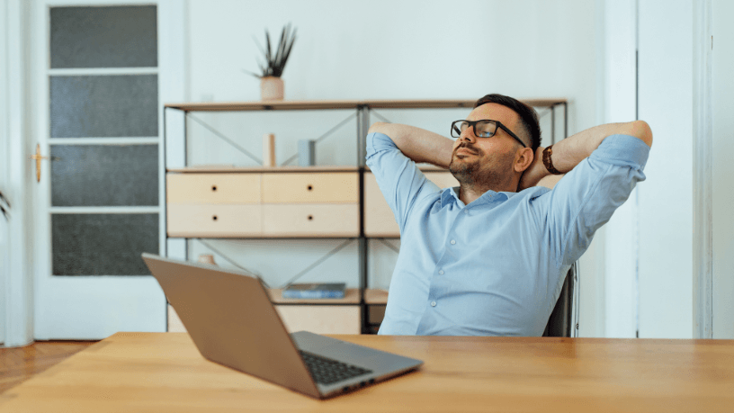 Micropausas ativas ao longo do treino são, como explica Gustavo Luíz Guilherme Pinto, a chave para manter foco sem sacrificar a saúde.