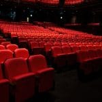 Teatro Mais Antigo de Santa Catarina Retoma Função de Cinema em São José