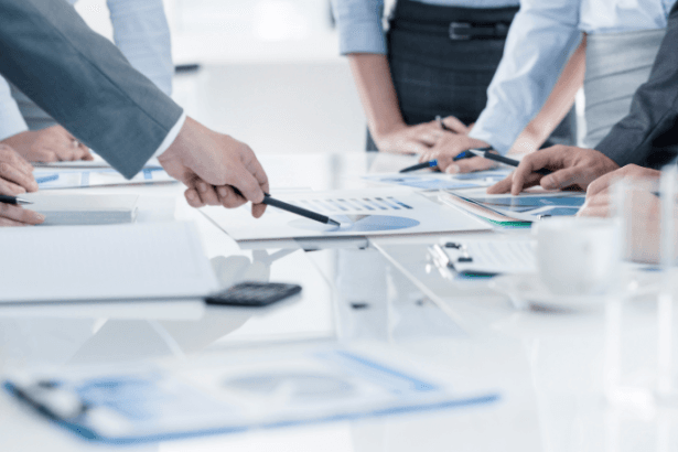 Victor Boris Santos Maciel analisa como a gestão correta da terceirização ajuda a reduzir passivos trabalhistas e fortalecer a governança.