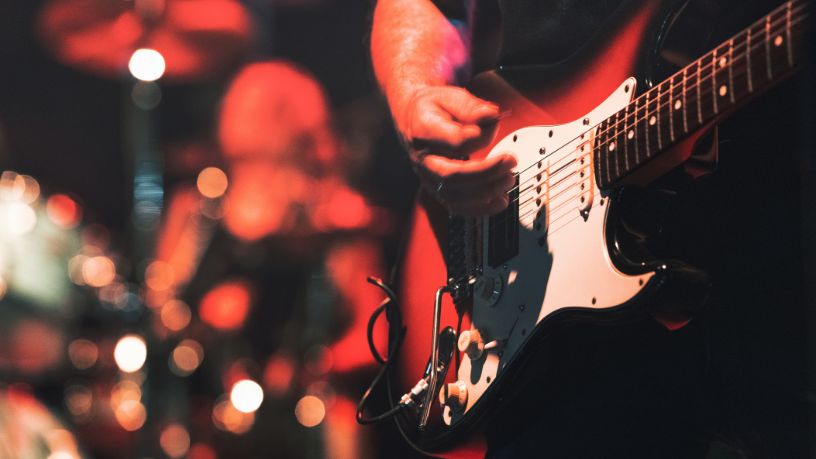 A Resiliência do Rock Nacional e a Nova Dinâmica de Consumo da Informação Musical no Ambiente Virtual