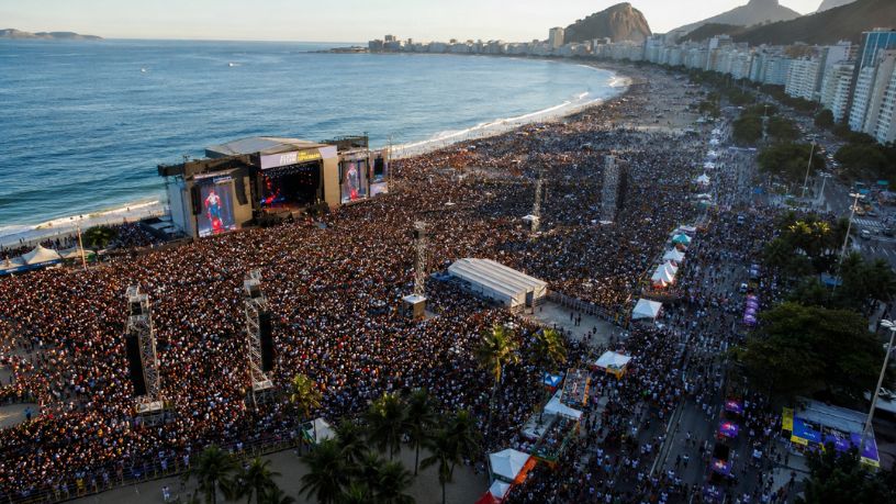 Show em Copacabana 2027 movimenta expectativas e reforça força cultural da praia carioca